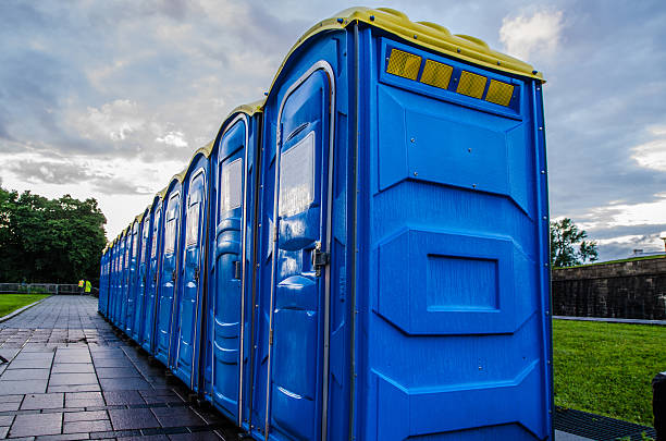 Portable Toilet Options We Offer in Goodman, MO